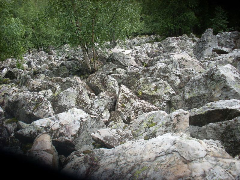 Таганай. Каменные реки Таганая - курумники.